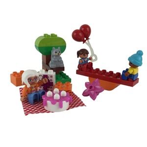 Lego Duplo 10832 Birthday Picnic Set 19 Piece Lot Near Complete Squirrel Figures